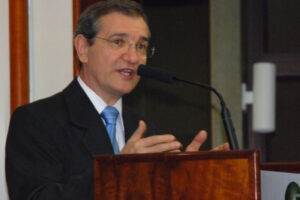 Wolmir espera que o PT Goiás faça quatro deputados federais neste pleito