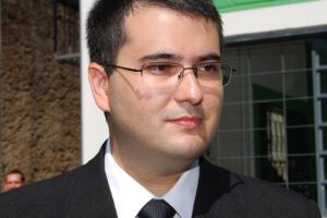 Juiz Levine Artiaga, acusado de fraudes em decisões de paternidade (Foto: Divulgação)