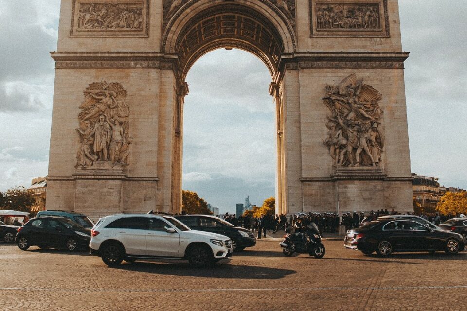 França dará 100 euros a 38 milhões para ajudar a pagar conta de luz (Foto: Pexels)