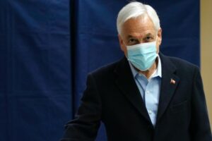 Senado do Chile rejeita impeachment do presidente Sebastián Piñera