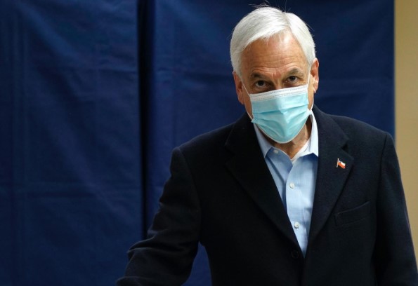 Senado do Chile rejeita impeachment do presidente Sebastián Piñera