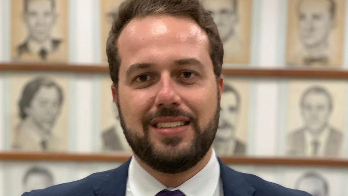 PMN pode deixar base de Caiado com chegada de Léo Batista