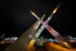 Goiânia ganha iluminação especial para o “Outubro Rosa”