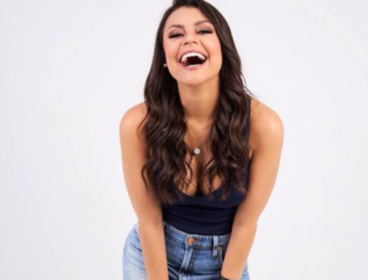 Bruna Louise em Goiânia Bruna Louise se apresenta no Teatro SESI