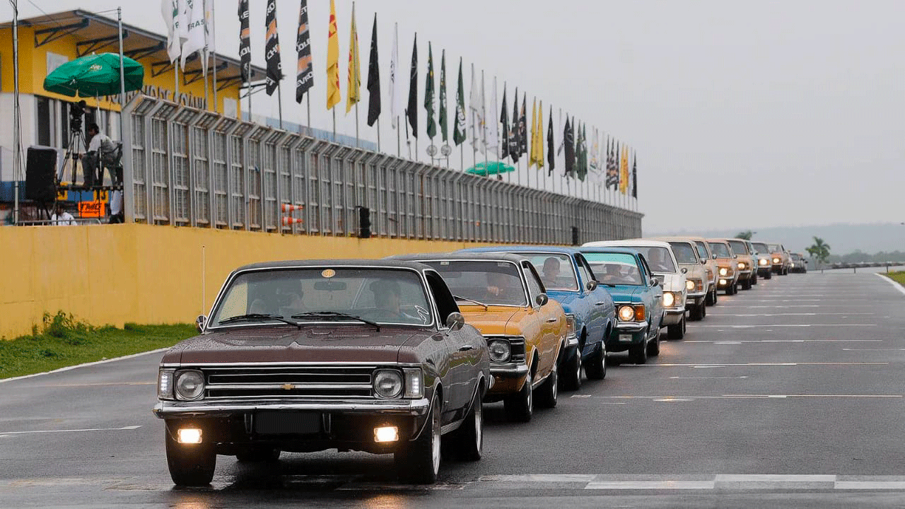 Exposição de carros antigos integra programação do aniversário de Goiânia