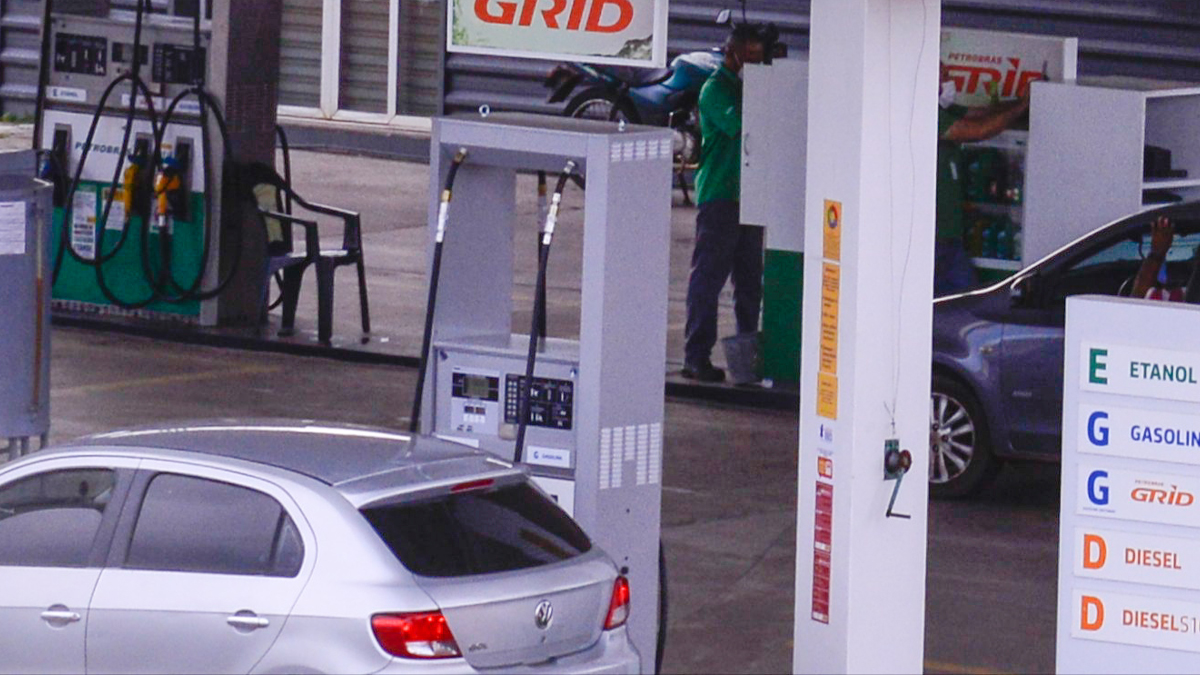 Aumento do preço dos combustíveis reduz vendas dos postos, diz Sindicato