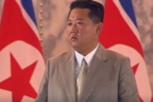 Kim Jong-un reforça autoridade e perde 20 kg em meio a crise na Coreia do Norte (Foto: Reprodução)