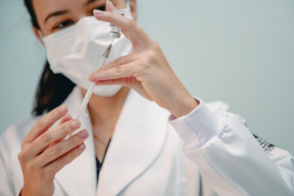 Brasil atinge 80% da população vacinável totalmente imunizada contra covid (Foto ilustrativa: Prefeitura de Anápolis)