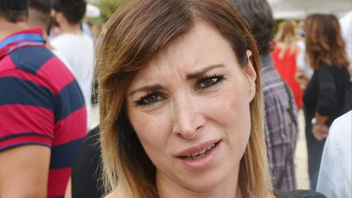 Neta de Mussolini é vereadora mais votada em eleições de Roma