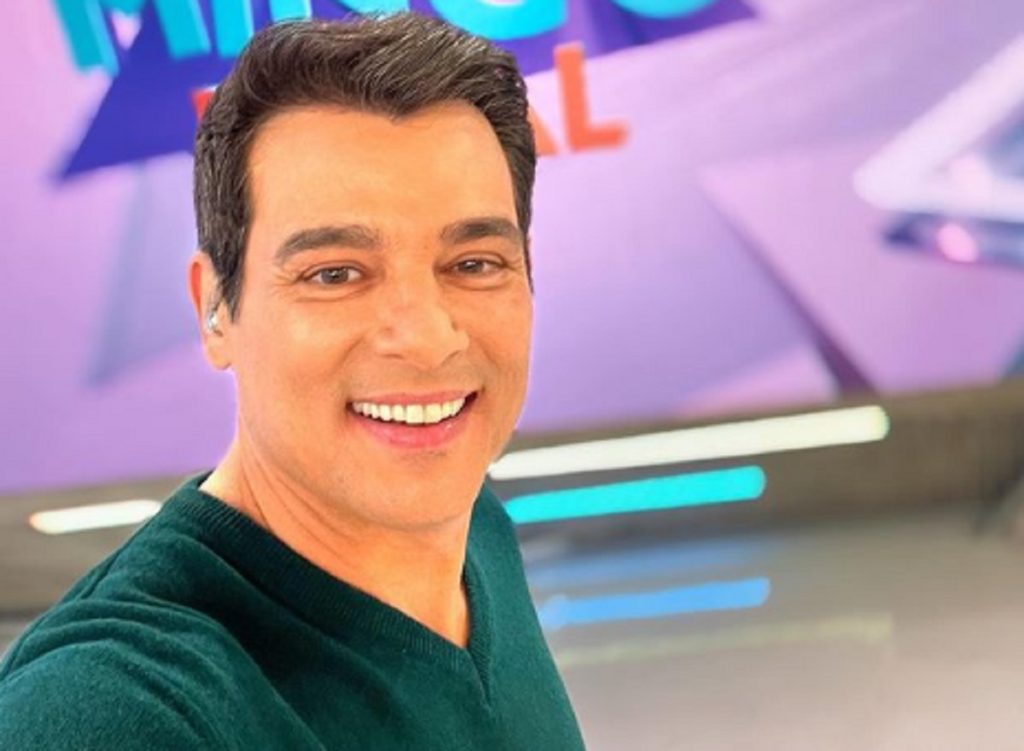 Celso Portiolli entra na Globo por brincadeira e compartilha no Instagram