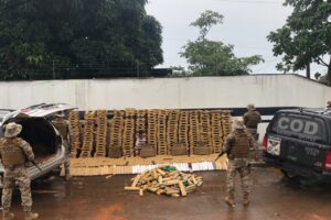 Apreensões de drogas em Goiás geraram prejuízo de R$ 3 bilhões para a criminalidade em quase três anos, entre 2019 e 2021, segundo a SSP-GO. (Foto: divulgação/PM)