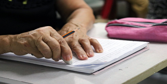 Prefeitura de Goiânia abre 180 vagas para os ensinos fundamental e médio do EJA Mulheres (Foto: Divulgação/Prefeitura de Goiânia)