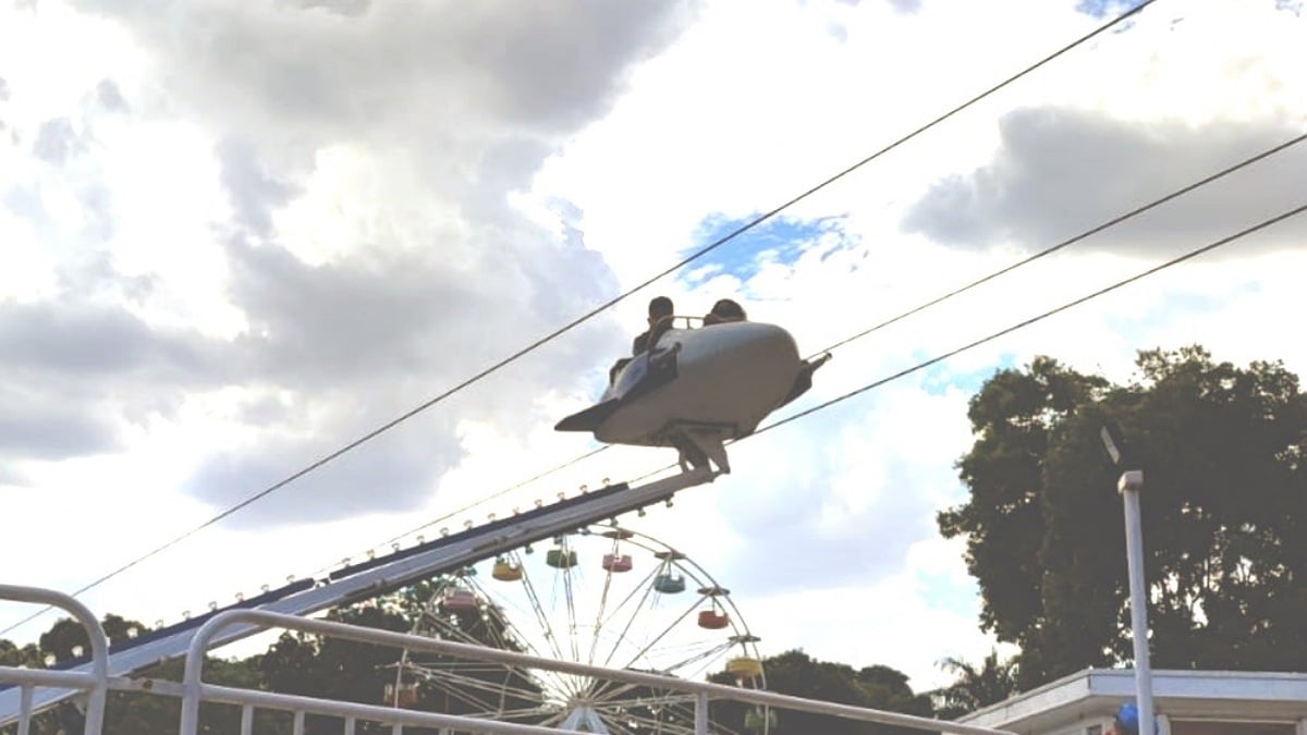 Policial Militar denuncia que filhos ficaram presos em brinquedo do Mutirama (Foto: Humberto Lopes - Acervo Pessoal - Reprodução)