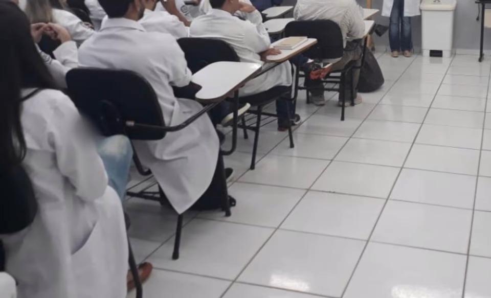 Dezenove alunos de medicina foram presos suspeitos de ingressarem no curso com documentos falsos, em Goiás e na Bahia. (Foto: reprodução/redes sociais)