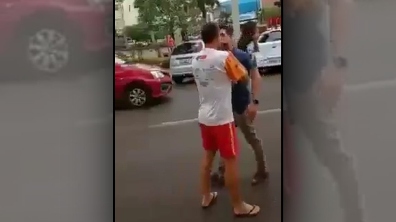 Bombeiro militar é agredido em briga de trânsito, em Itumbiara (Foto: Reprodução)