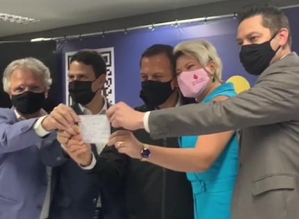 Deputada federal Joice Hasselmann filia-se ao PSDB em ato com presença de João Doria (Foto: Reprodução)