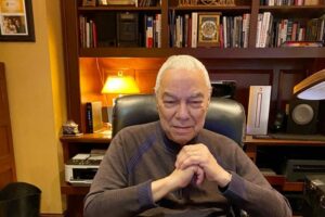 Morre aos 84 Colin Powell, 1º secretário de Estado negro dos EUA