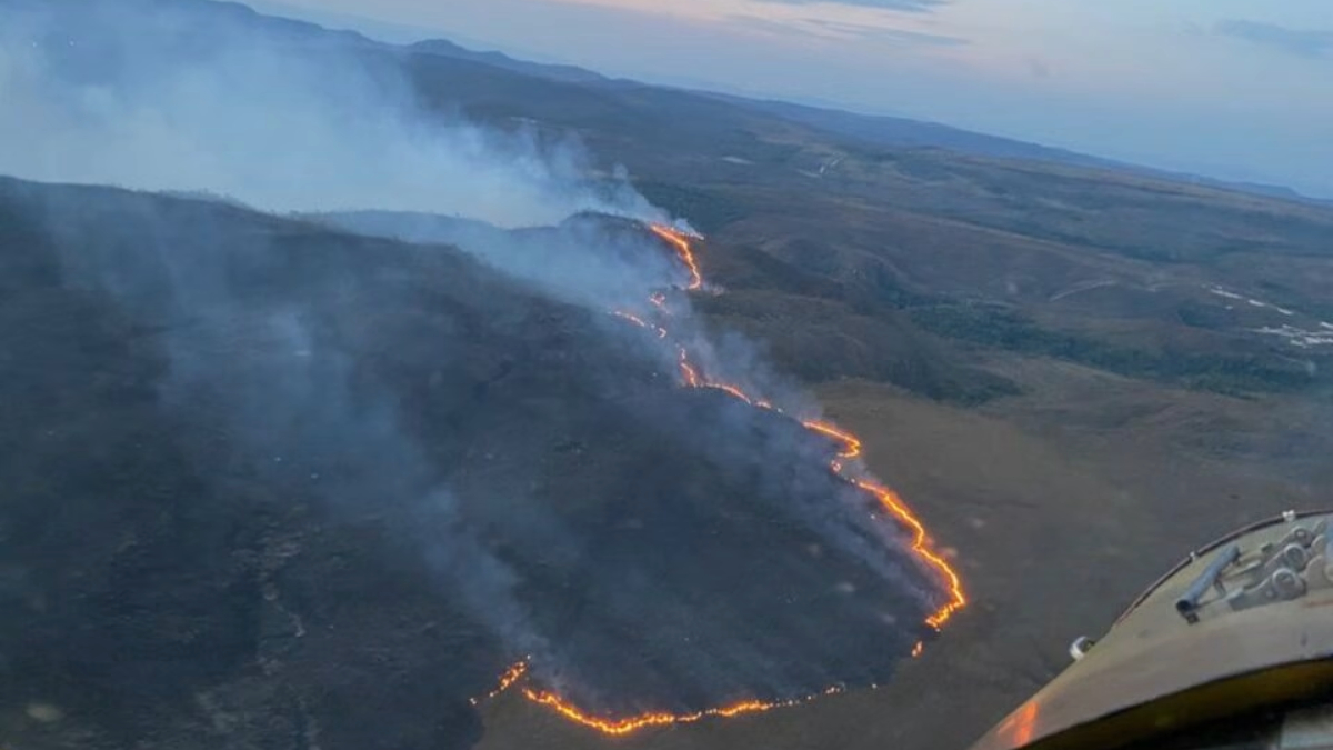 Ação humana iniciou incêndio de 12 dias na Chapada dos Veadeiros, diz polícia