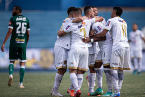 Aparecidense x Uberlândia