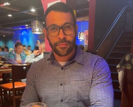 Juiz desabafa e diz que sofre preconceito por ser uma “pessoa simples” e usar “bermuda e chinelo”