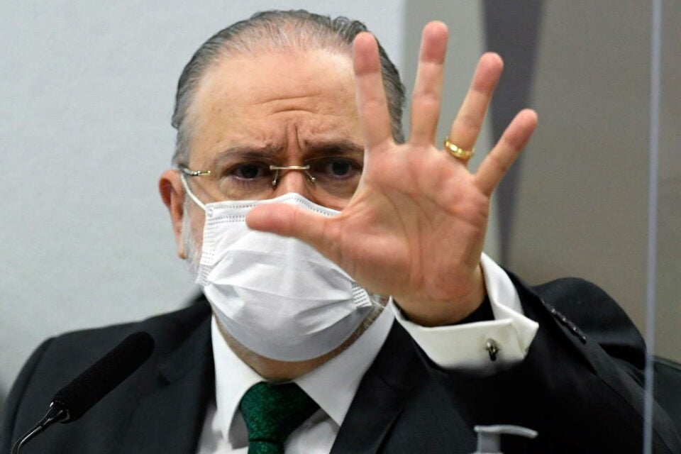 'Serão tomadas todas as providências', diz Aras sobre relatório da CPI da Covid