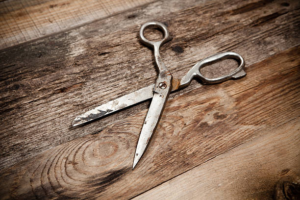 Esposa é presa acusada de matar o matar o marido a tesouradas para se defender de agressões, em Planaltina de Goiás (Foto: Reprodução/ Pixabay)