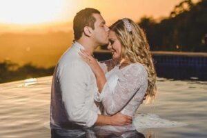 Marido de Andressa Urach toma conta do Instagram dela e bloqueia seguidores