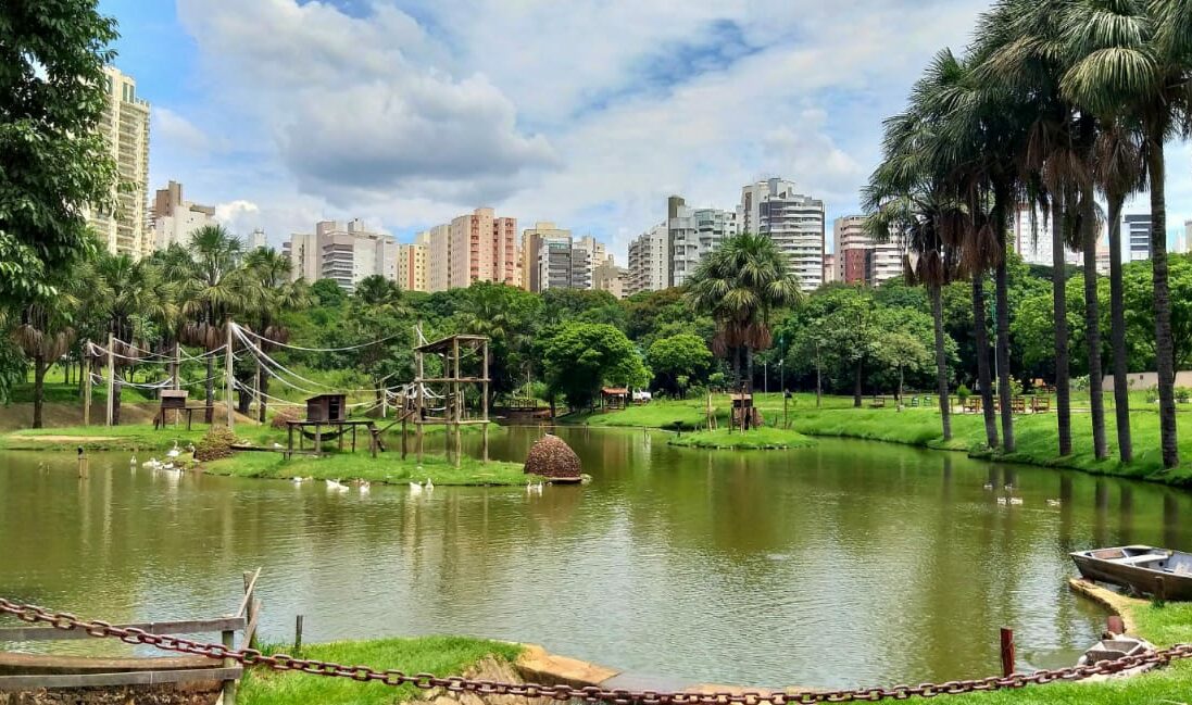 Veja o que abre e fecha no feriado prolongado em Goiânia