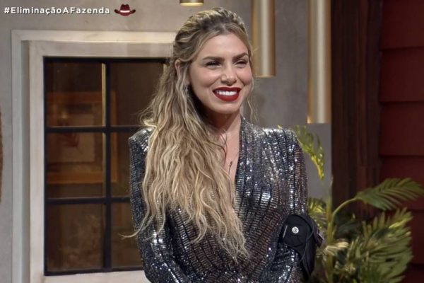 Erika Schneider é a terceira eliminada do reality A Fazenda 13