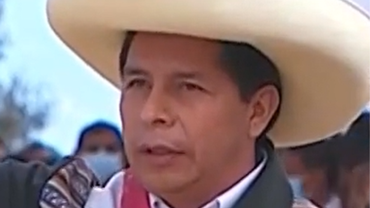 Presidente do Peru anuncia renúncia de premiê e mudança ministerial