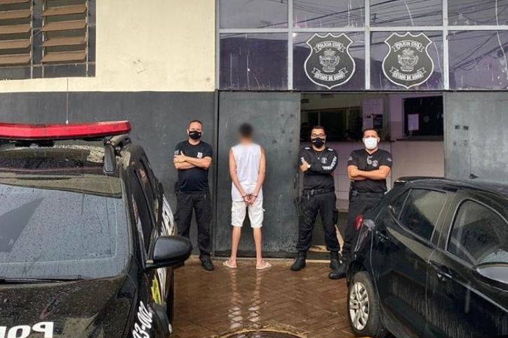 Detento foi conduzido à Central de Flagrantes de Anápolis. (Foto: Divulgação/DGAP)