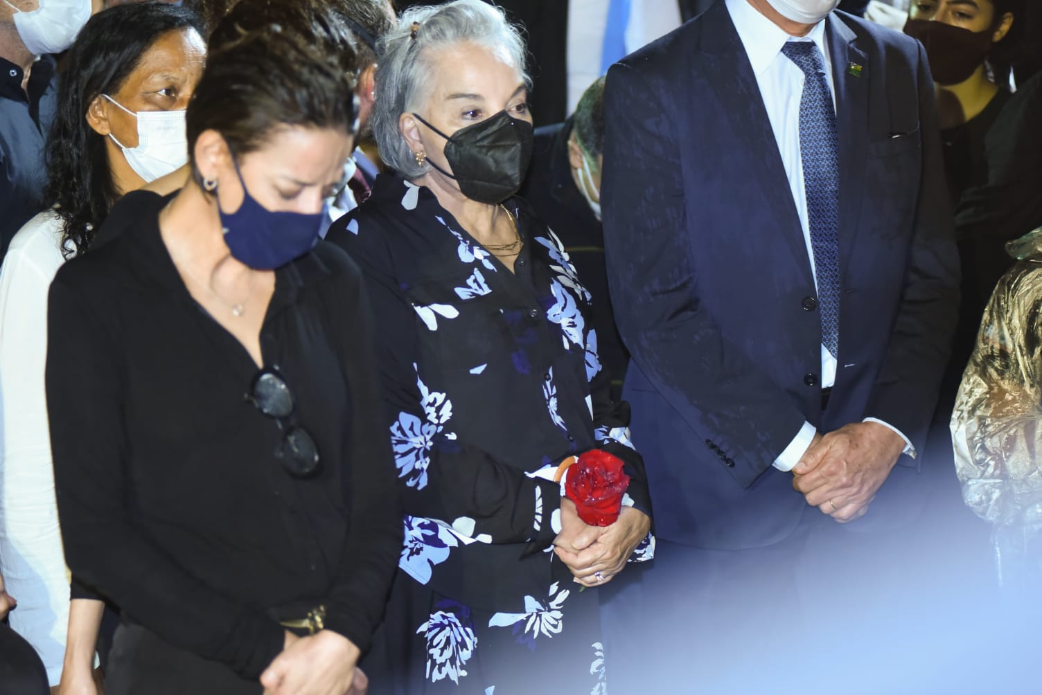 Classe política avalia que discurso de Dona Iris em velório indica que ela será candidata