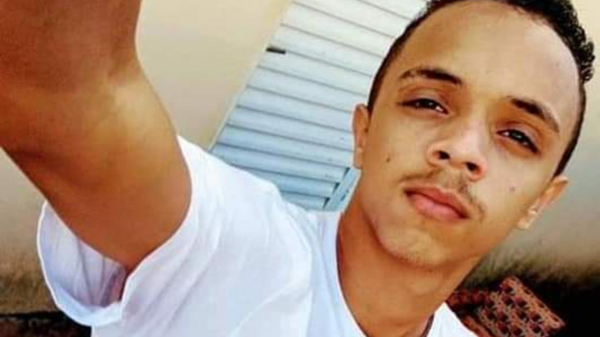 Família pede ajuda para encontrar jovem desaparecido há 17 dias em Buriti Alegre