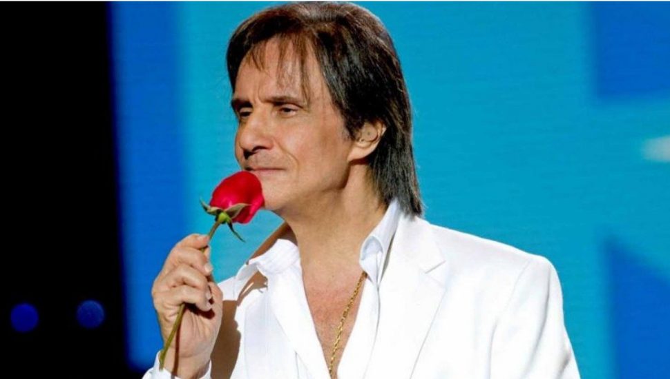 Roberto Carlos fará show em Goiânia em abril de 2022