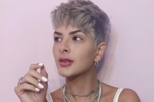 Lary Bottino pega Covid e é flagrada na balada na mesma noite