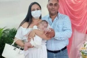 Angélica Maria com o marido e a filha que morreu durante o assalto
