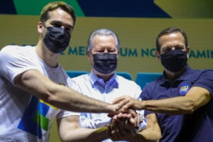 PSDB anuncia conclusão de prévias entre Doria e Eduardo Leite para este sábado (27)