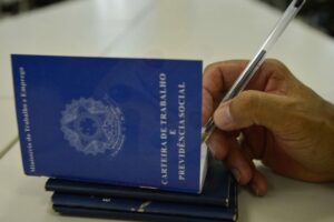 Mutirão em Goiânia terá 2 mil vagas de emprego e 1,2 mil senhas para exame oftalmológico