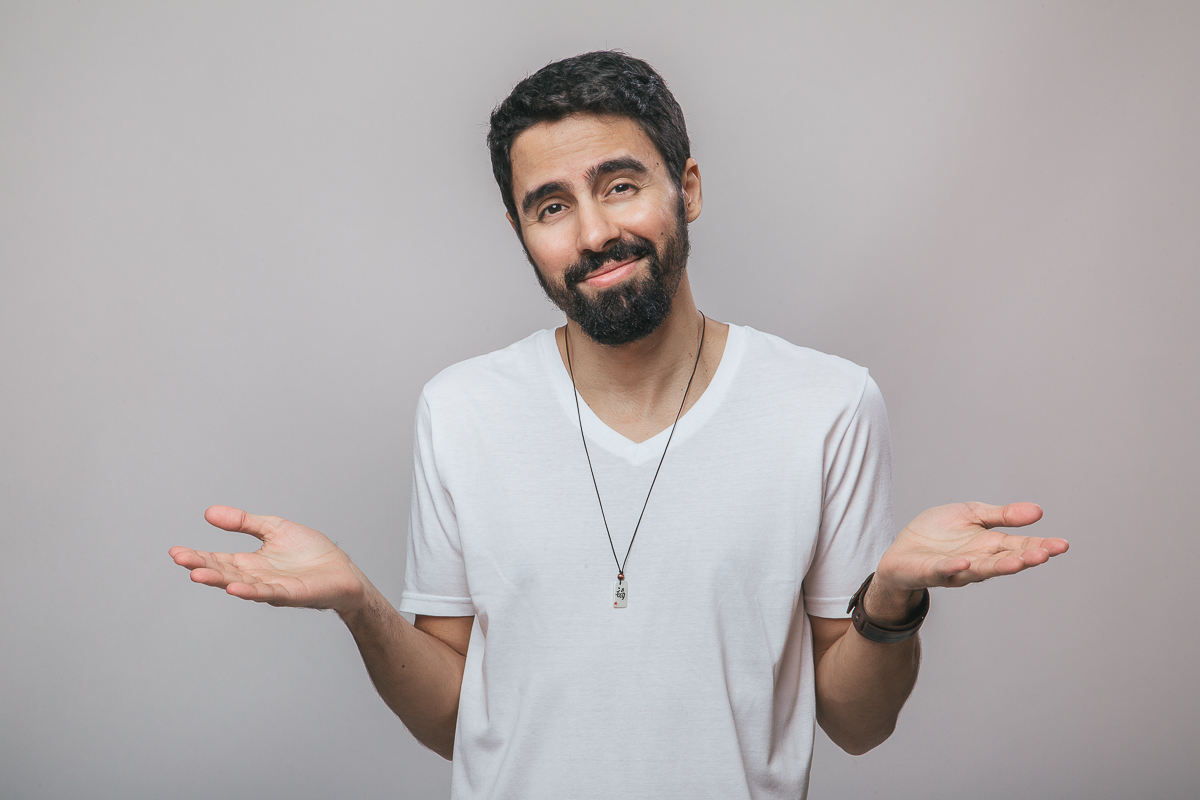 Bruno Costoli em Goiânia, com stand-up no Guardians Comedy Club