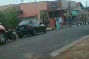 Homem fica ferido após botijão de gás explodir dentro de padaria em Aparecida
