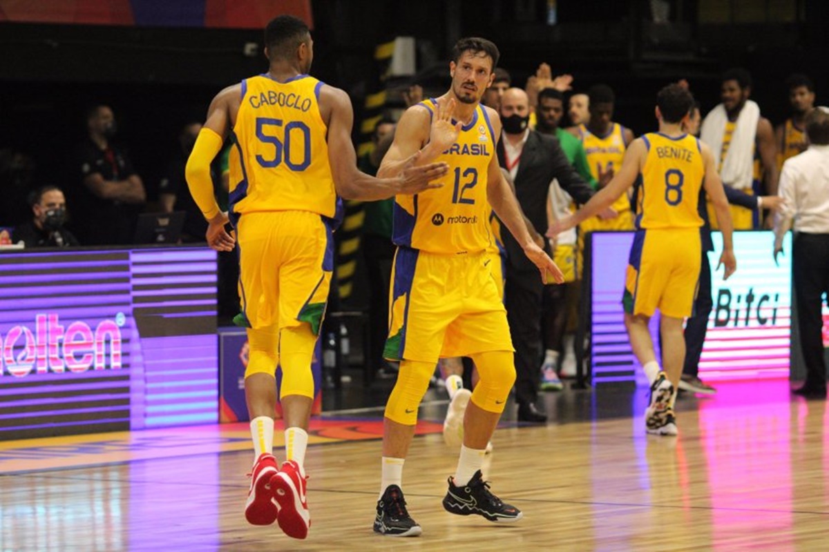 Seleção brasileira de Basquete durante eliminatórias