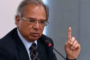 Governo vê dificuldade para reduzir déficit de R$ 65 bi em 2023 - (Foto: Ascom/ME)