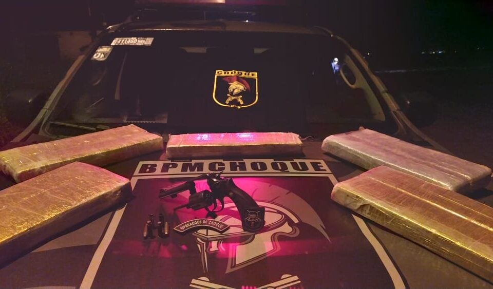 Dois suspeitos de tráfico morrem em confrontos com equipes da PM