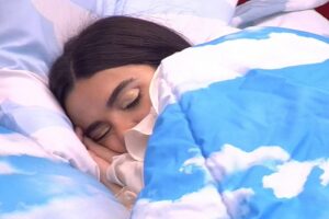 dormir Sincronizar sono para corresponder a relógio biológico faz bem a coração. Ir à cama entre 22h e 23h diminui risco de doenças cardíacas