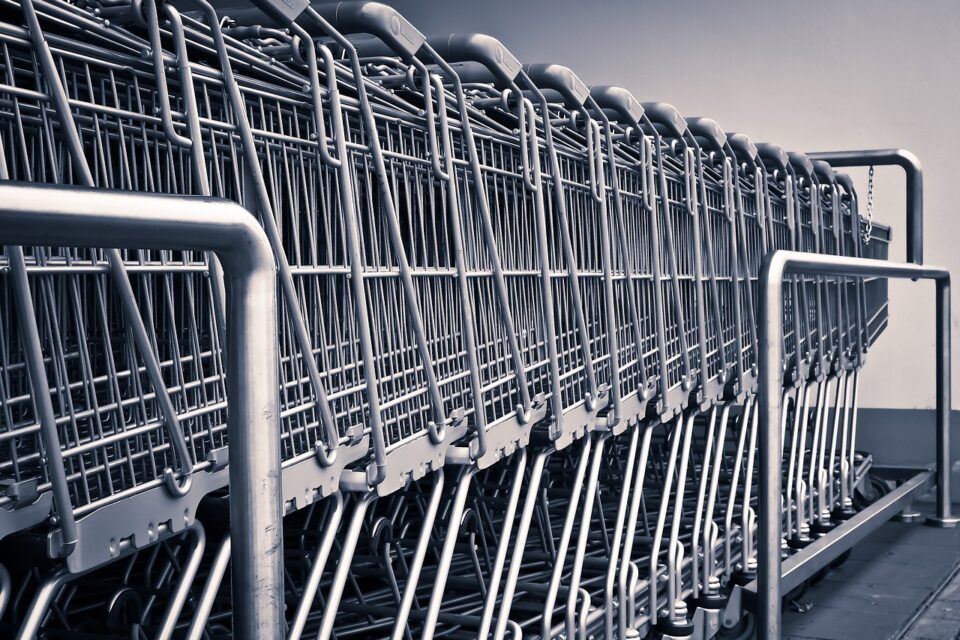 "Não sabia como reagir, só chorava", diz mulher chamada de "preta" em supermercado de Goiânia (Foto: Pixabay)