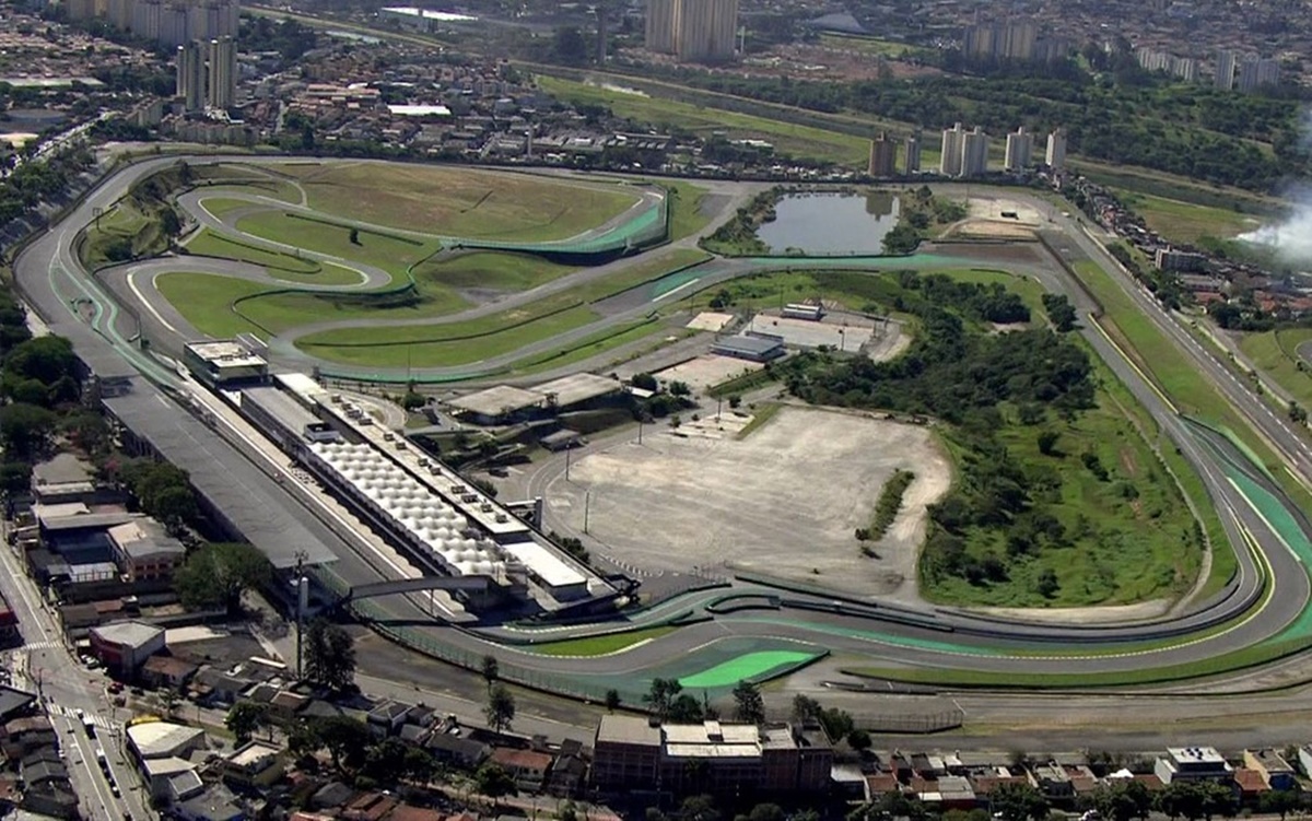 Autódromo de Interlagos em vista aérea