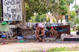 No Brasil, 1% mais rico ganha 35 vezes mais que a metade mais pobre, diz IBGE