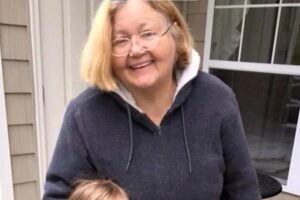 Vítima da Covid mulher acorda no dia em que seus aparelhos seriam desligados