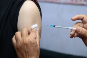 Goiás se aproxima dos 940 mil casos de Covid-19