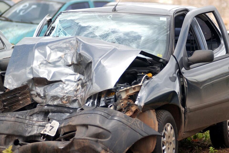 Governo de Goiás adere a plano para reduzir mortes no trânsito em 50%